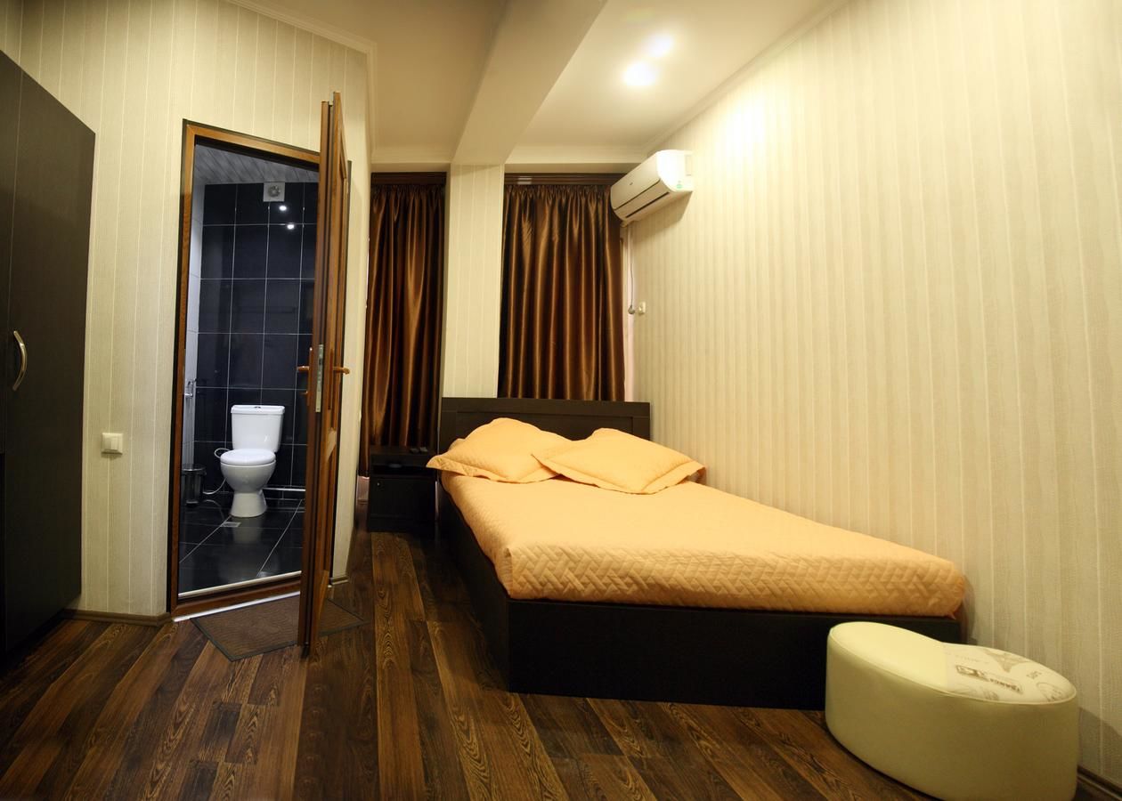 Мини-отель Hotel Pyramida Тбилиси-30
